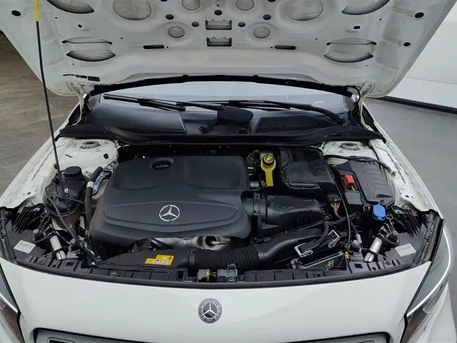 Mercedes-Benz GLA 2019 GLA 200 Dynamic фото 10