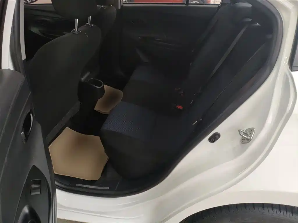Toyota YARiS L Zhi Xiang 2021 1.5L CVT Leading Edition фото 13