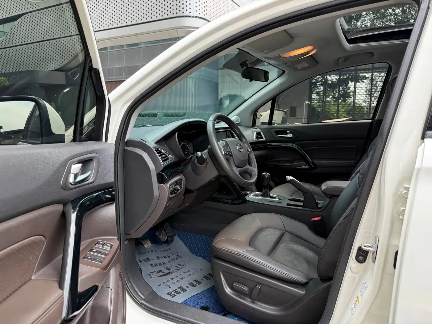 GAC Trumpchi Trumpchi GS4 2016 235T Manual Luxury Edition фото 8