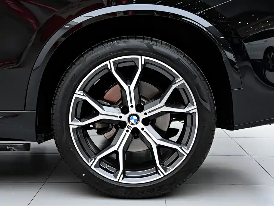 BMW X5 2022 Facelift xDrive 40Li M Sport Package фото 35