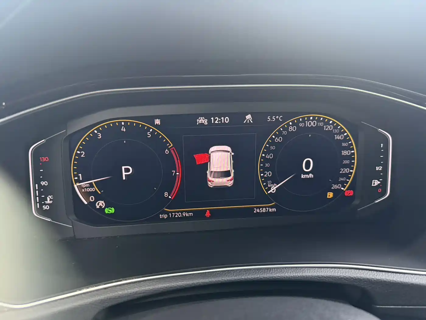 Volkswagen T-ROC 2021 Facelift 280TSI DSG 2WD Elite Smart Connect Edition фото 10