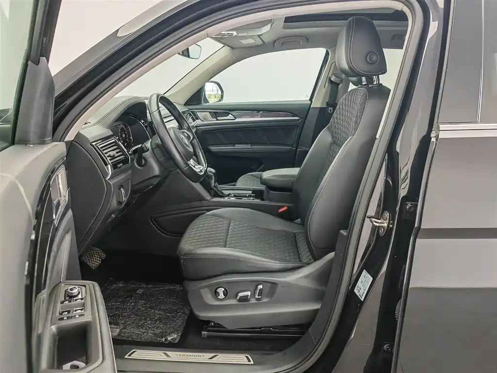Volkswagen Teramont 2020 Teramont X 330TSI 2WD Luxury фото 10