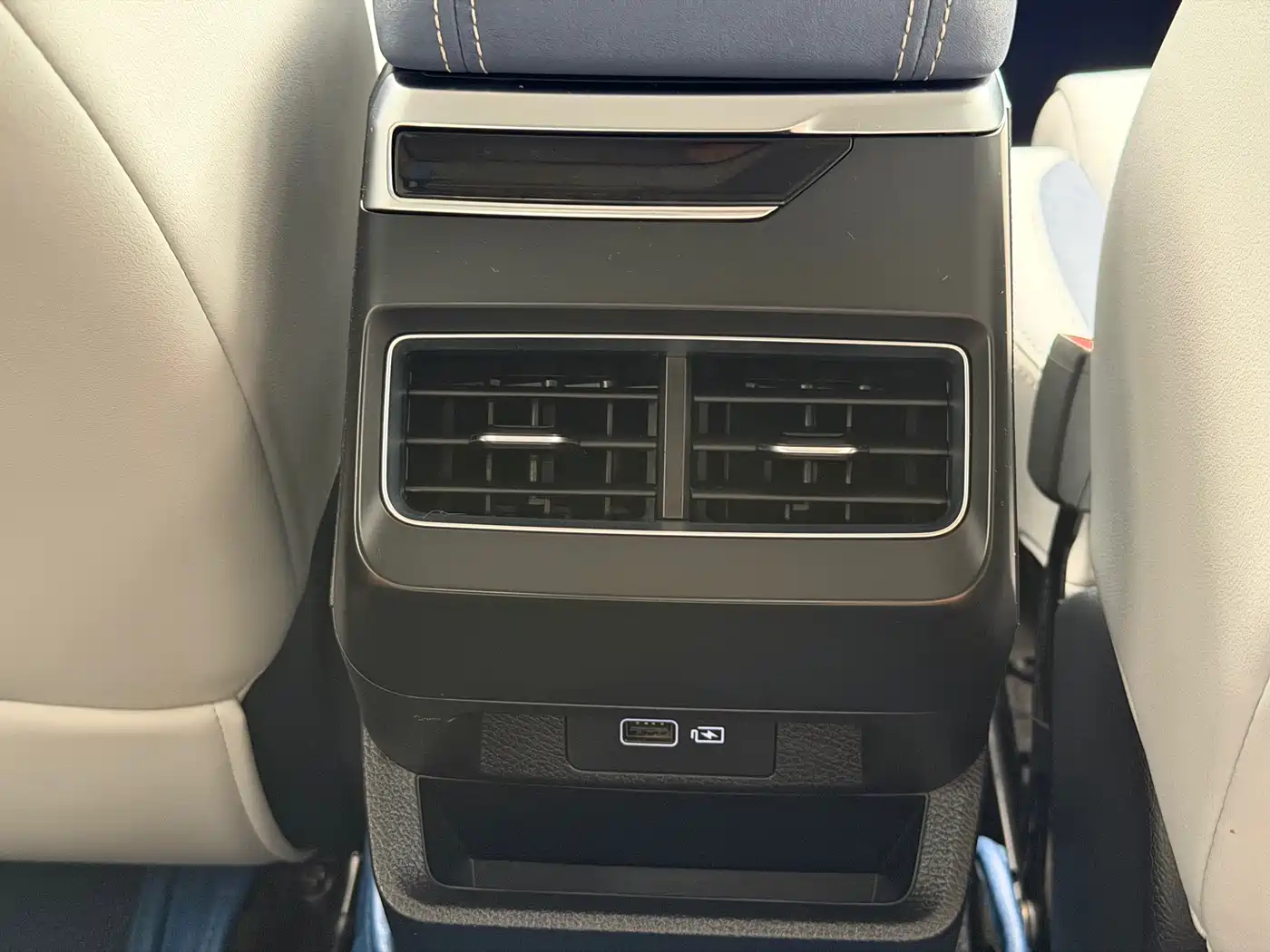 Фото 31 - Geely Preface
