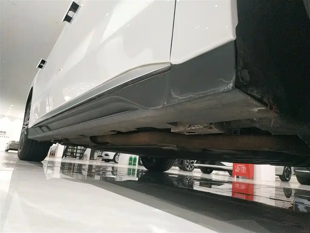 BYD Han 2023 DM-i Champion Edition 121KM Premium фото 21