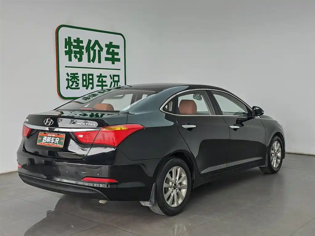 Hyundai Mistra 2014 1.8L Auto Comfort GL фото 2