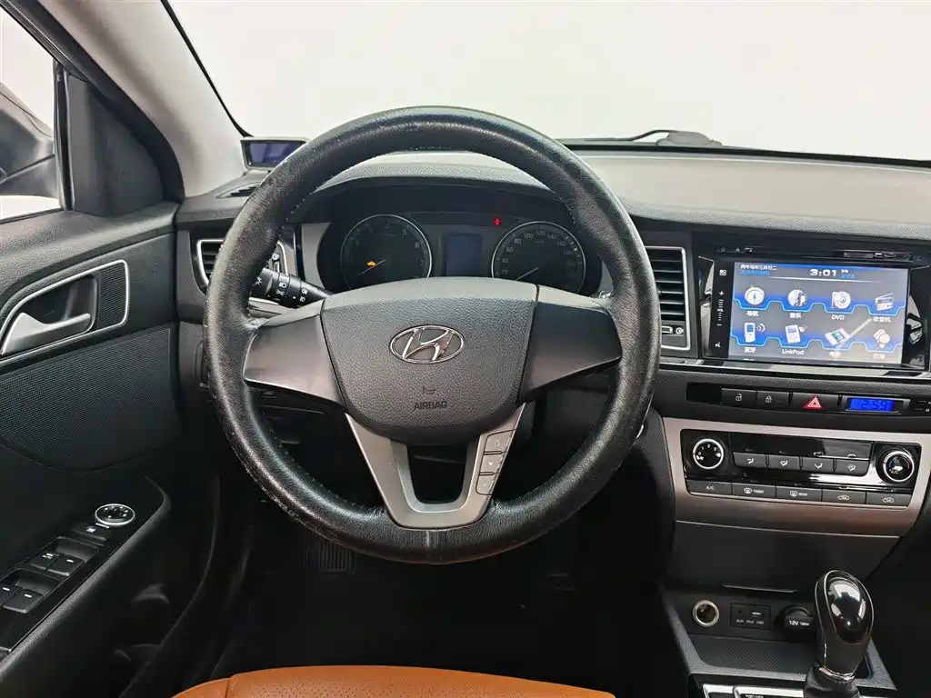 Hyundai Mistra 2014 1.8L Auto Comfort GL фото 11
