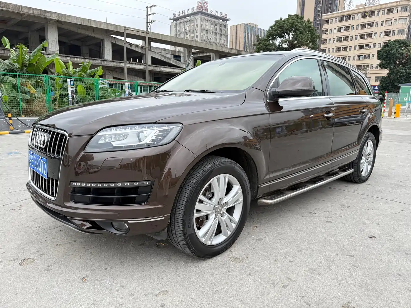 Audi Q7 2012 3.0 TFSI Technology (200kW)