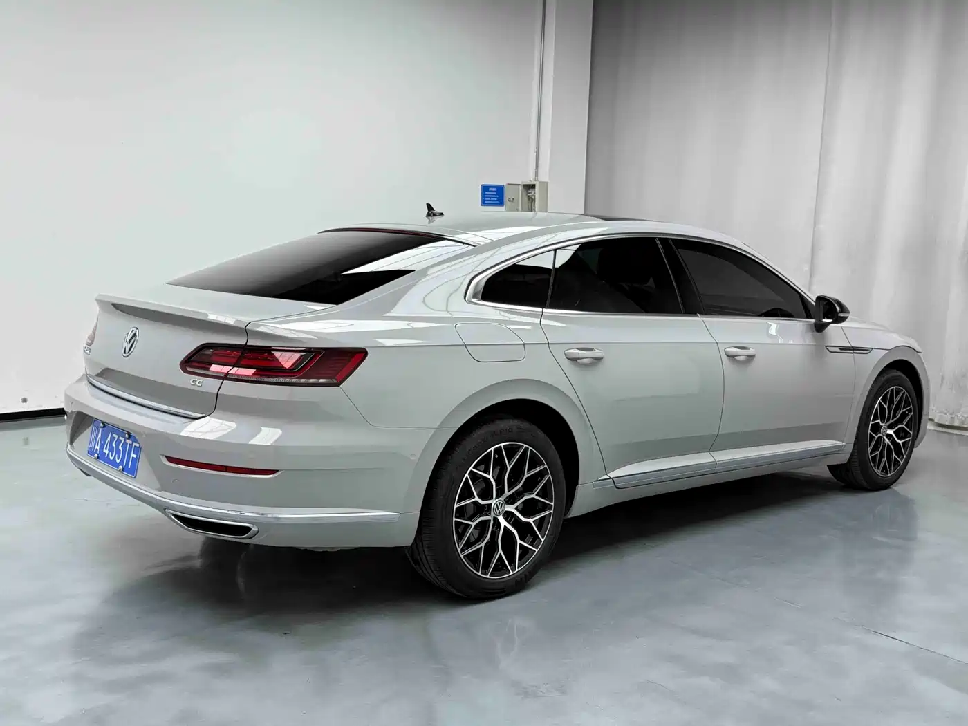 Volkswagen FAW-Volkswagen CC 2020 330TSI Glamour Version China VI фото 8