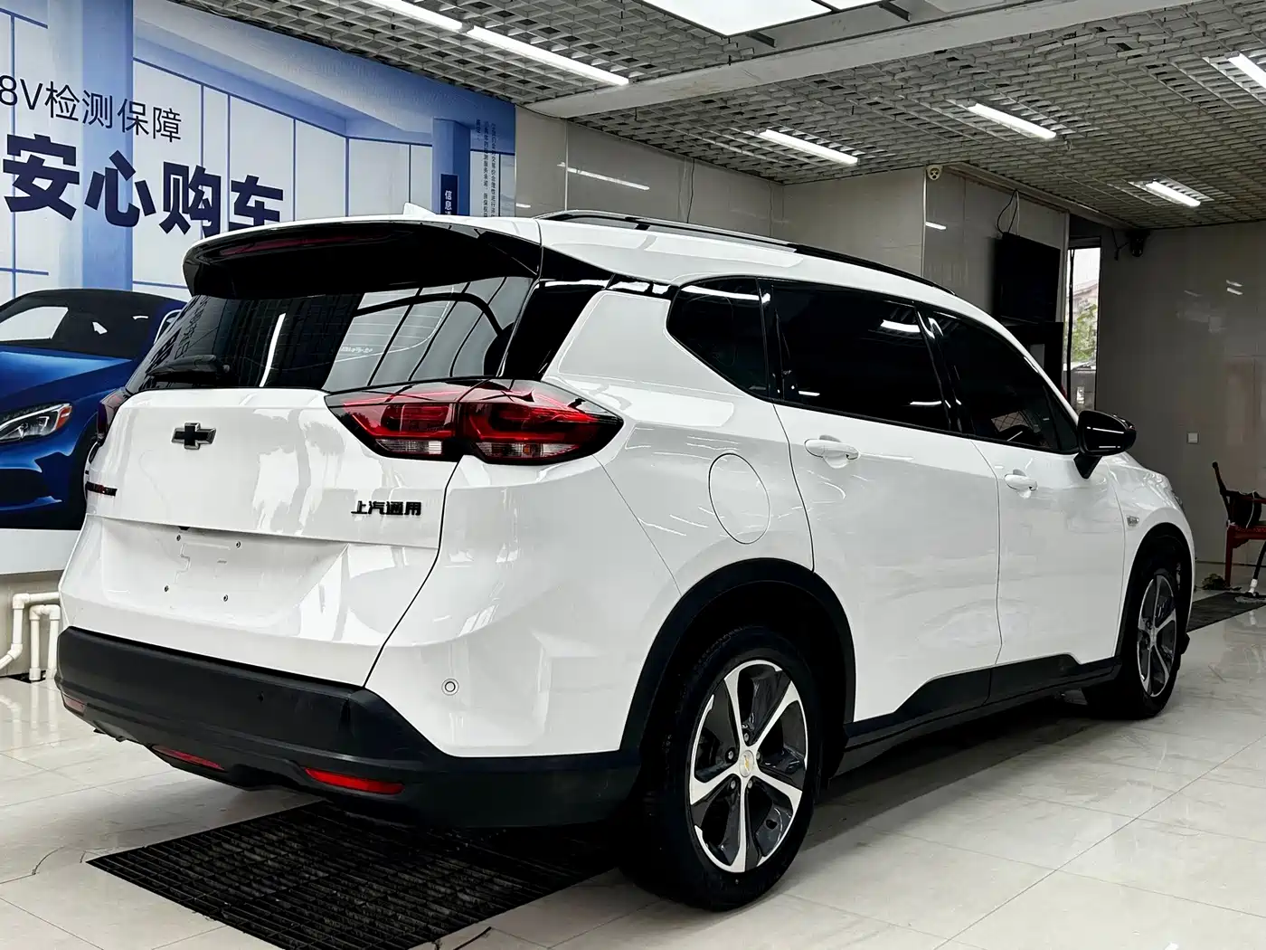 Chevrolet Volando 2023 2020 Mild Hybrid Redline 530T Automatic Prestige Edition (5+2 seater)