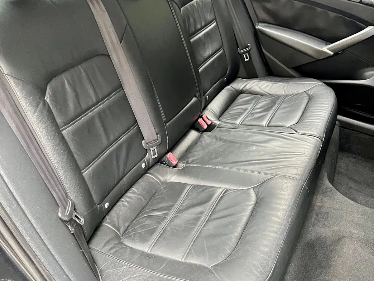 Volkswagen Passat 2011 1.8TSI DSG Honor Edition фото 10