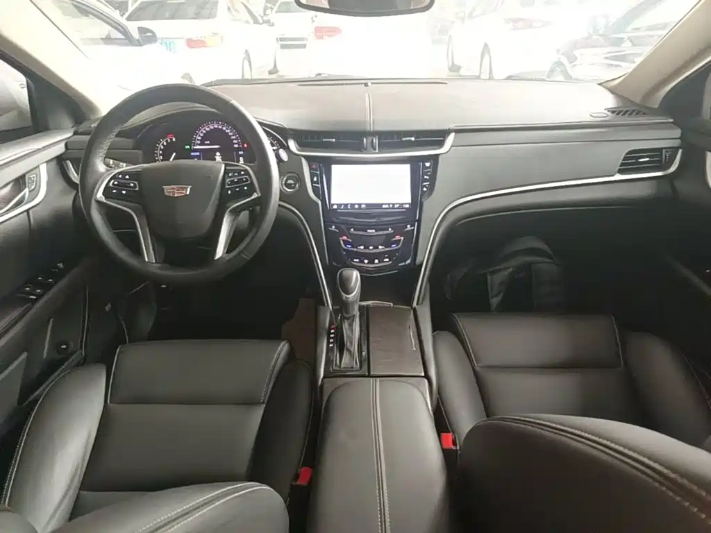 صورة 10 - Cadillac XTS