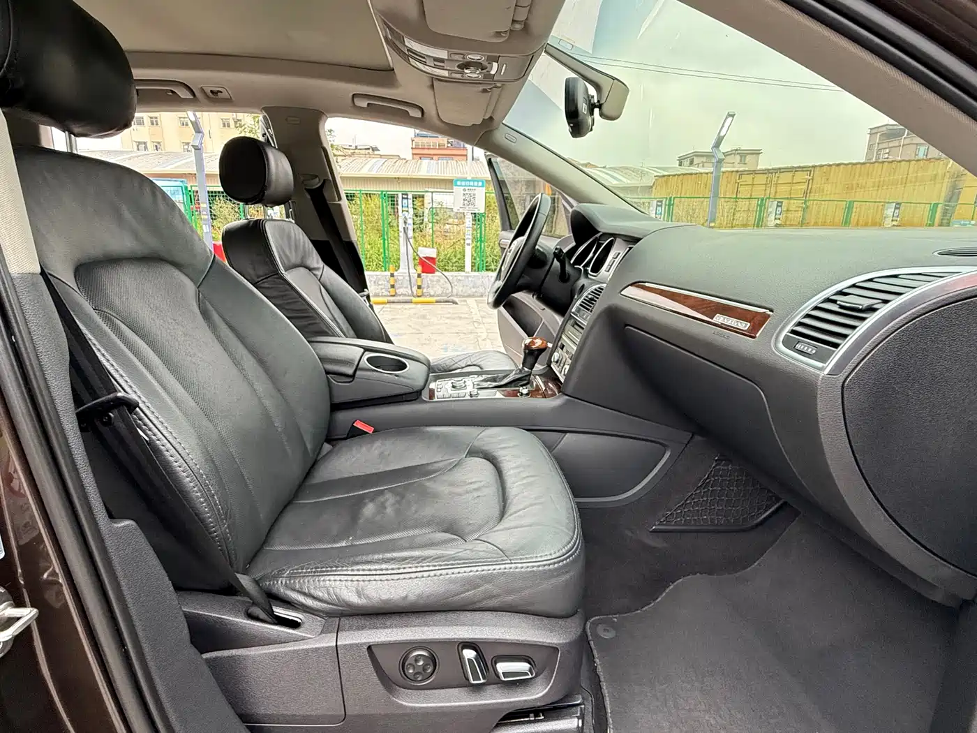 Audi Q7 2012 3.0 TFSI Technology (200kW) фото 7