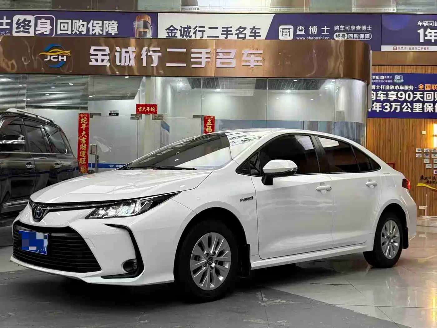 Toyota Corolla 2021 Hybrid 1.8L E-CVT Pioneer Edition фото 5