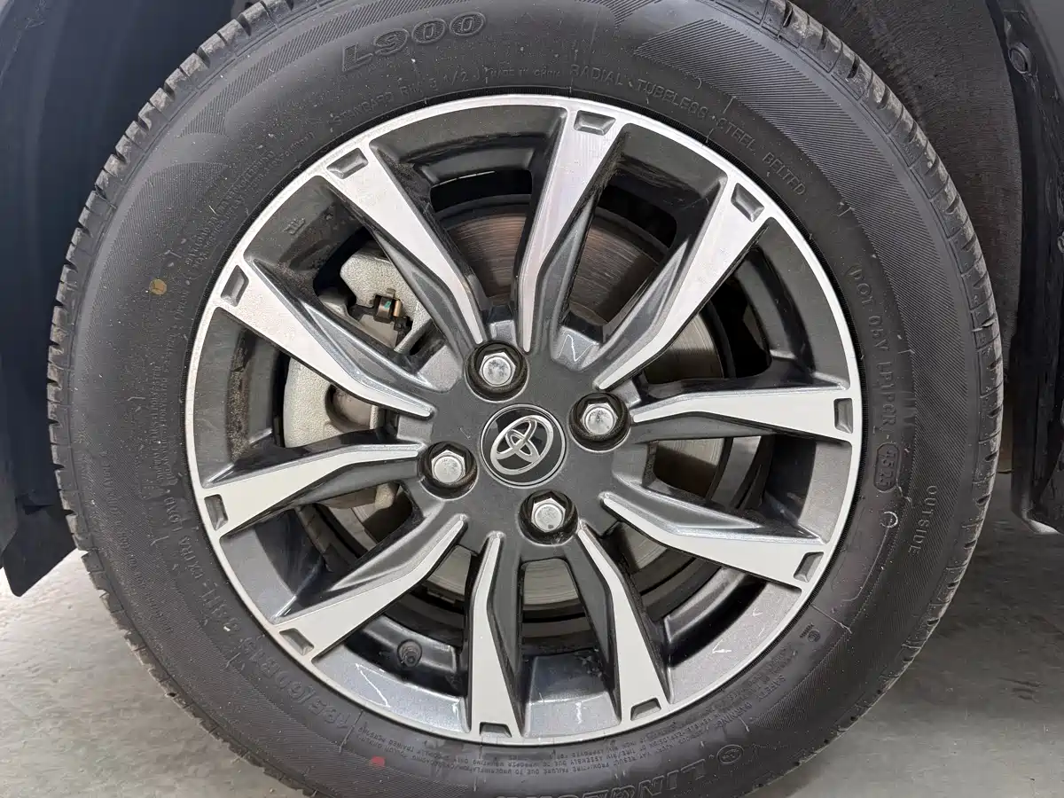 Toyota YARiS L Zhi Xuan 2022 Zhi Xuan X 1.5L CVT Luxury PLUS Edition фото 19