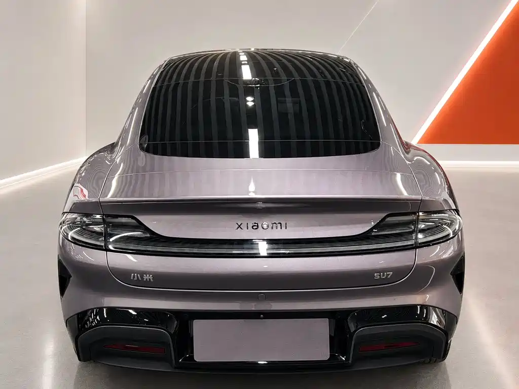 Фото 5 - Xiaomi SU7