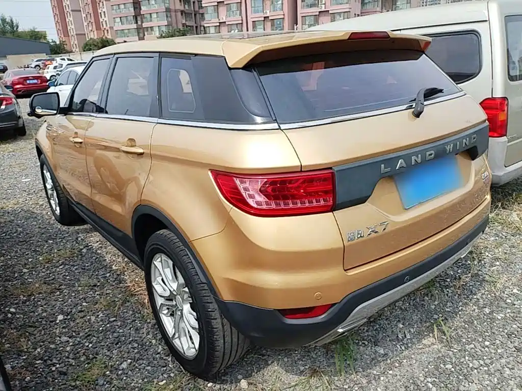 Landwind X7 2015 2015 2.0T Panorama Premium