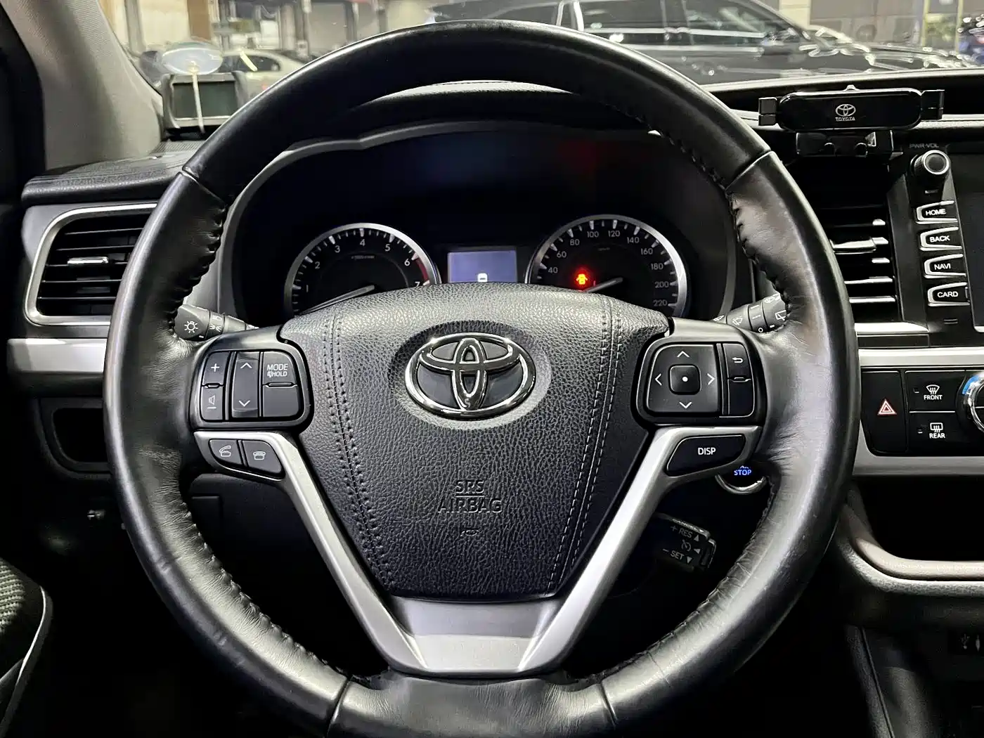 Toyota Highlander 2017 2.0T 2WD Premium 7-Seater фото 8