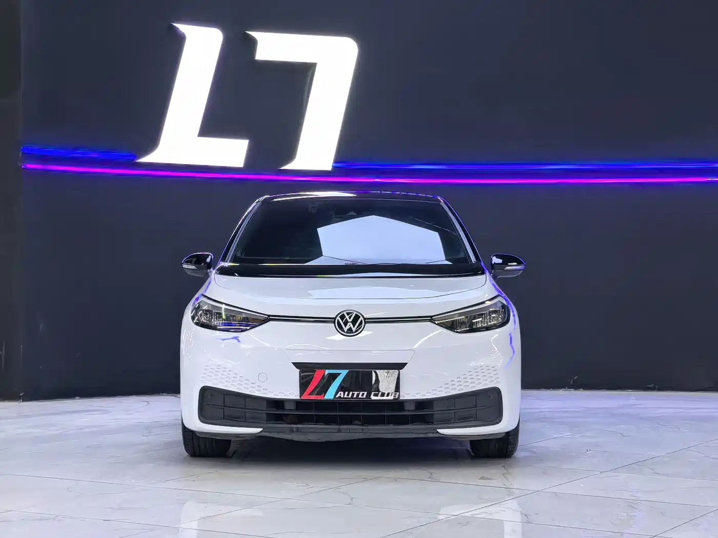 Volkswagen ID.3 2023 Pure Smart Edition фото 2