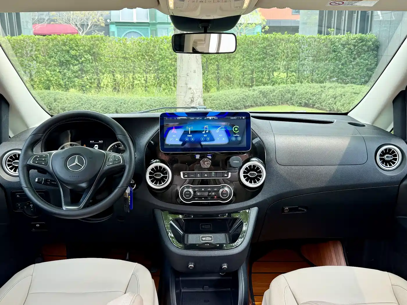 Mercedes-Benz Vito 2021 2.0T Business Edition 7-seater фото 22