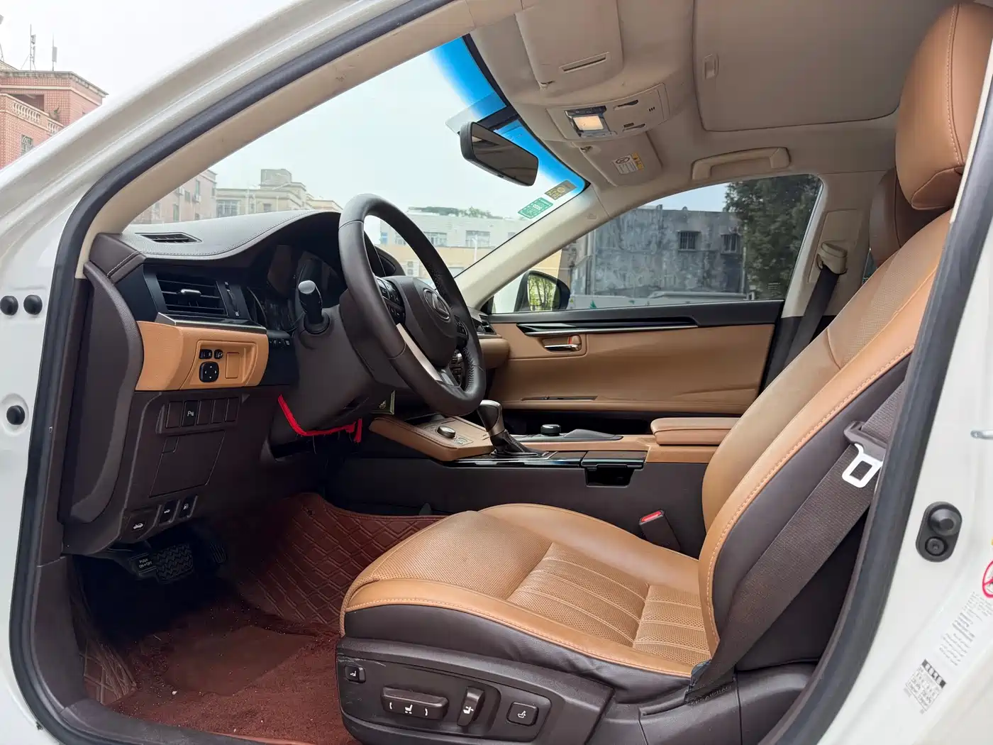 Lexus ES 2015 200 Elite Edition фото 5