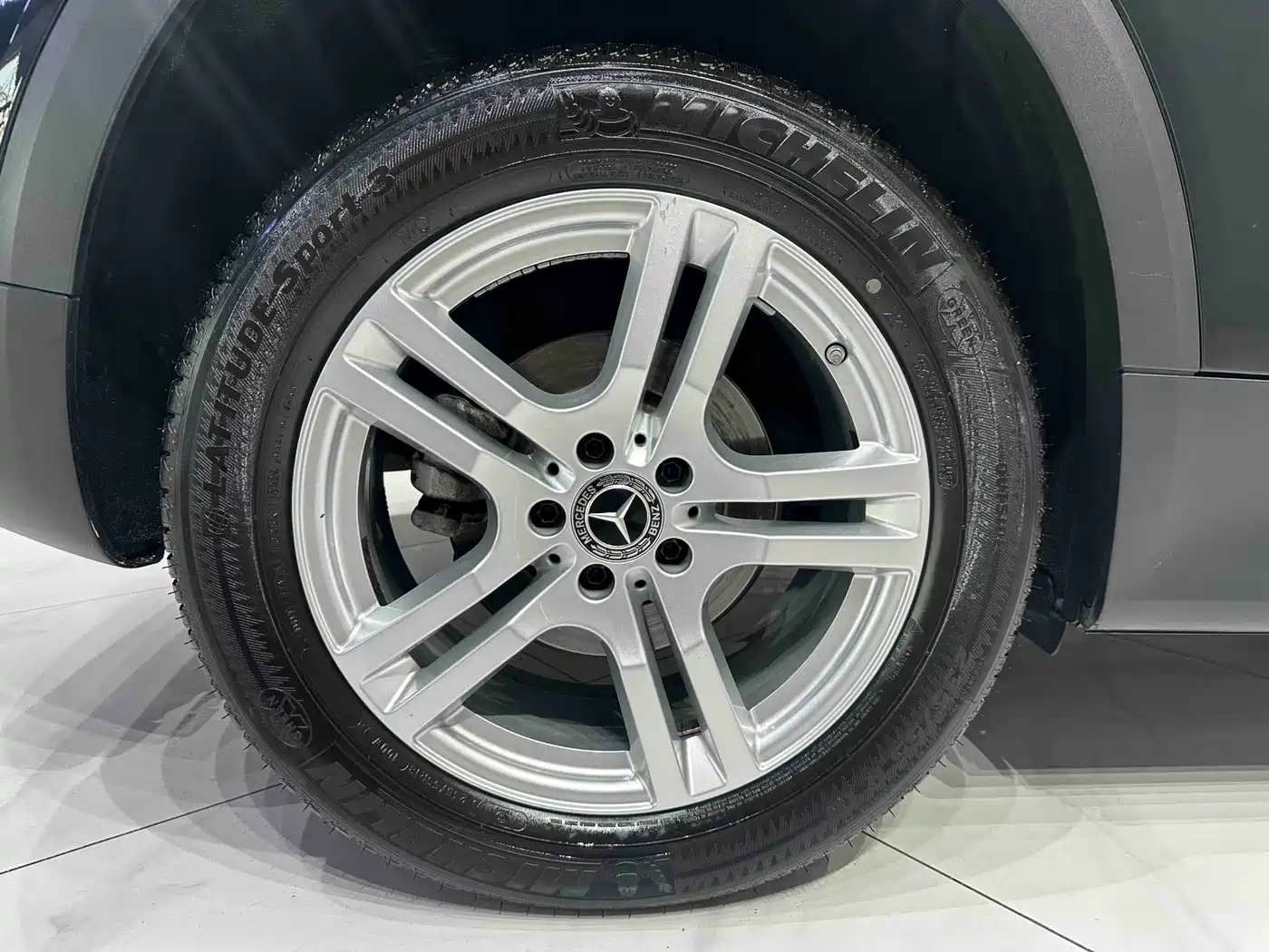 Фото 18 - Mercedes-Benz GLB