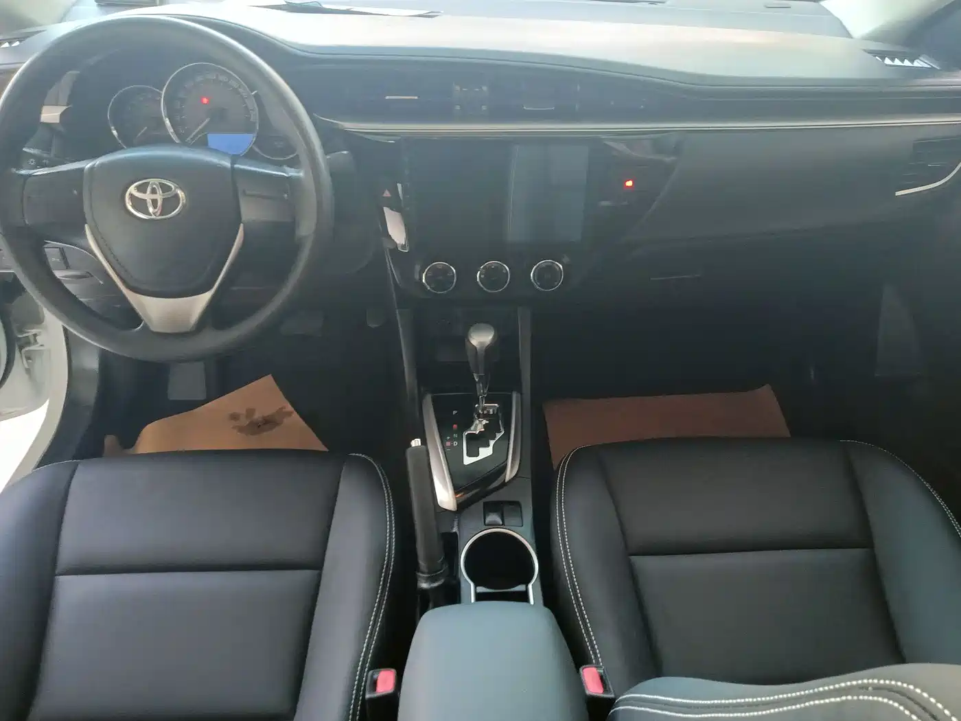 Toyota Levin 2016 1.6G CVT Elite Edition фото 5