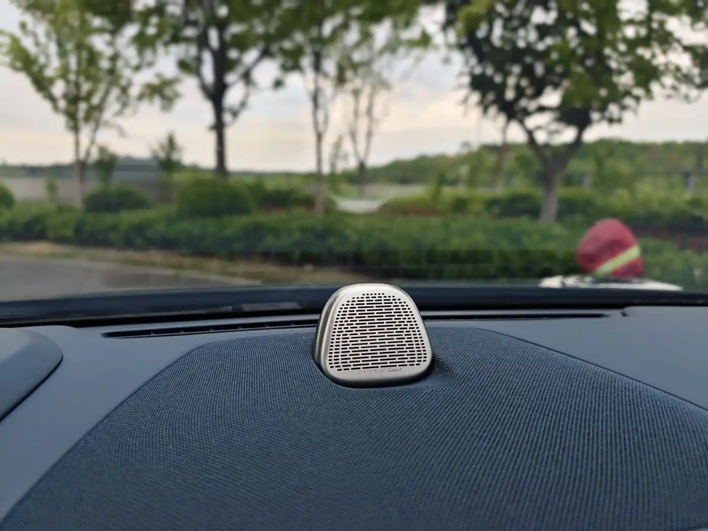 ZEEKR EXTREME KRYPTON 007