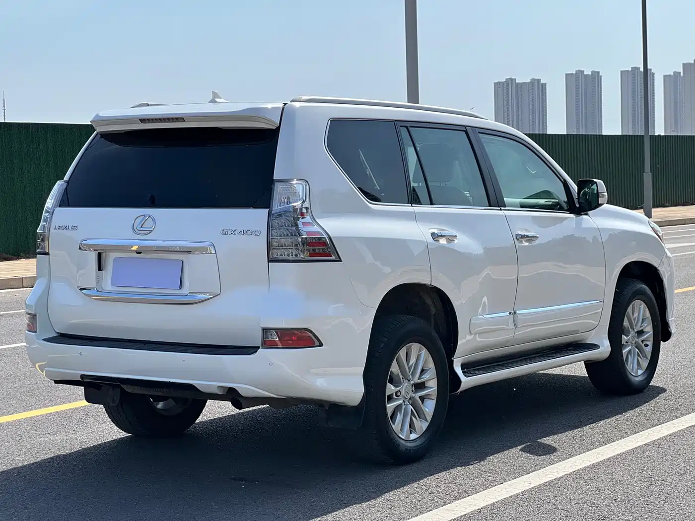 Фото 9 - Lexus GX