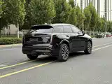 Фото 2 - Cadillac XT5