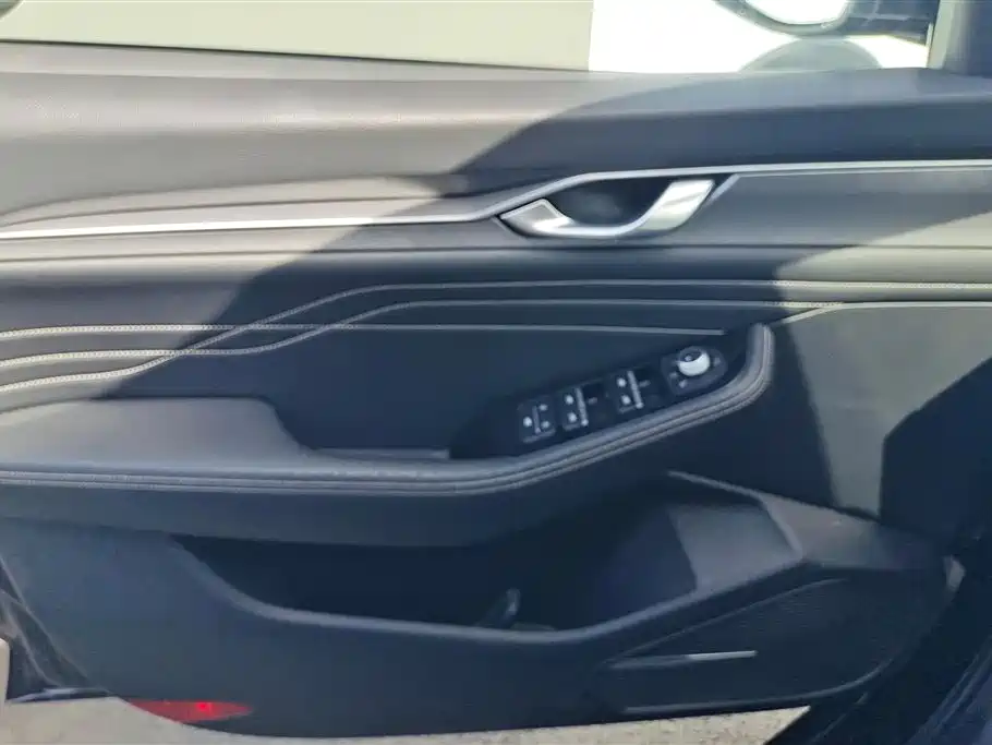 GEELY AUTOMOBILE XINGRUI