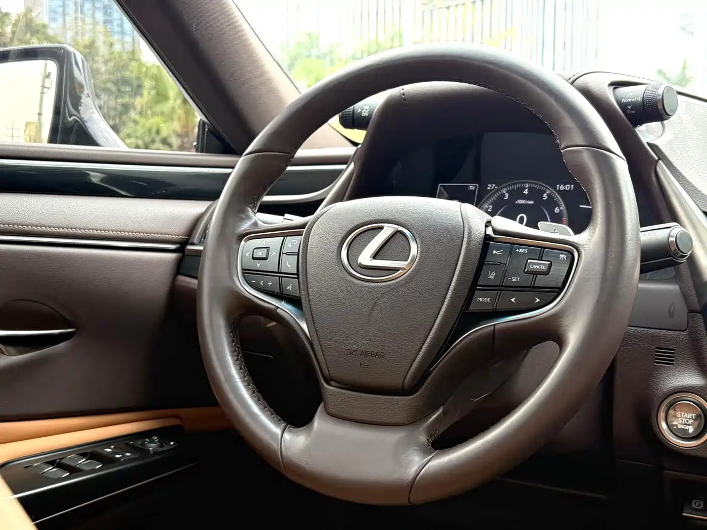 Lexus ES 2020 200 Excellence фото 14