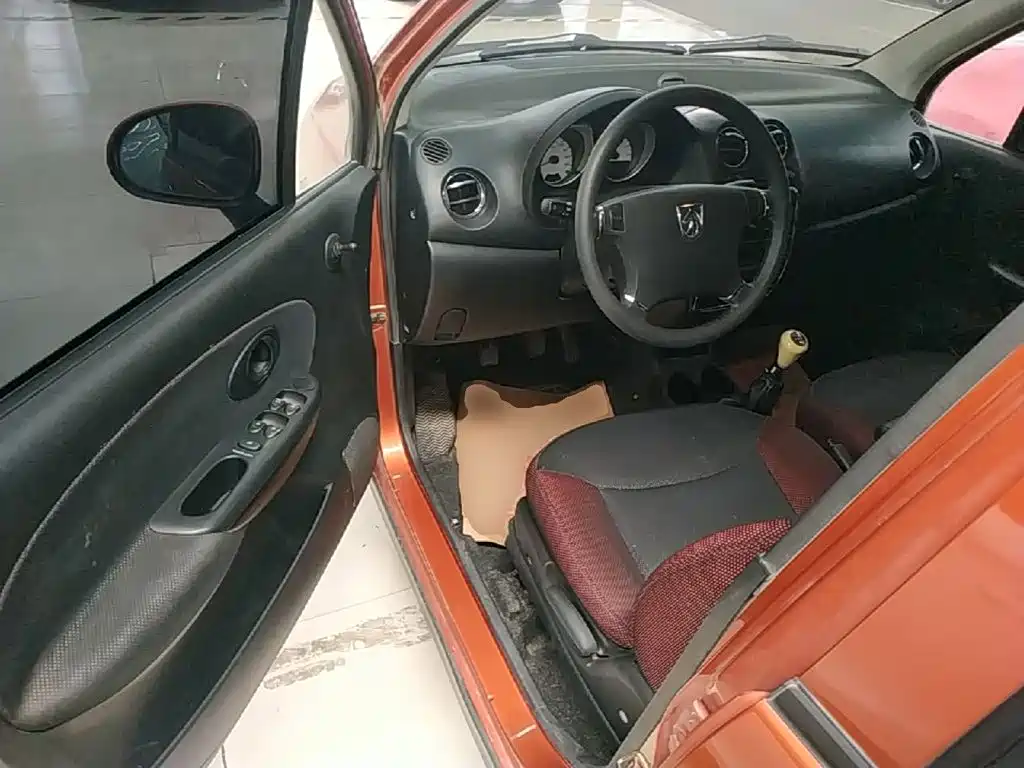 Baojun Lechi 2016 2012 Facelift 1.2L Manual Sport Premium