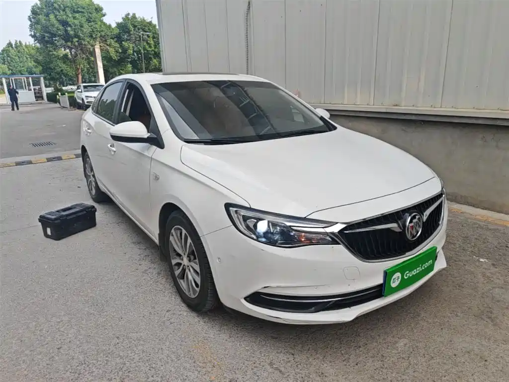Buick Excelle 2018 18T Automatic Flagship фото 4