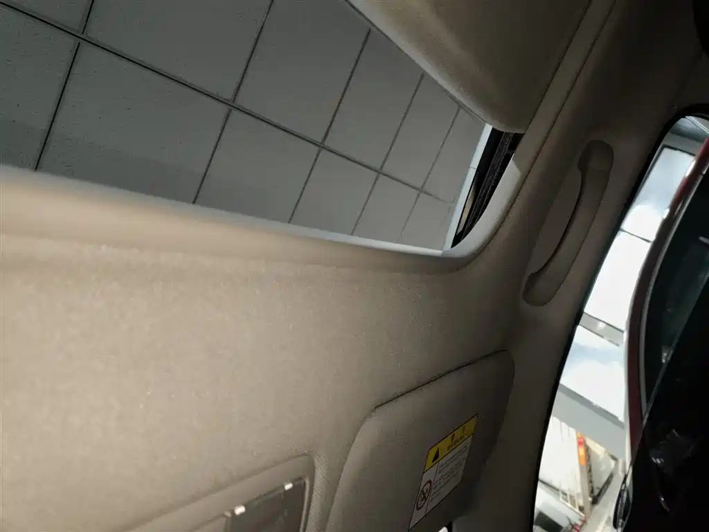 Kia KX1 2021 1.4L CVT Sunroof Version фото 8