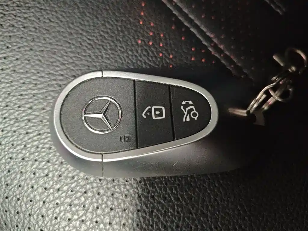 Mercedes-Benz C-Class 2022 C 200 L Sport Version фото 9