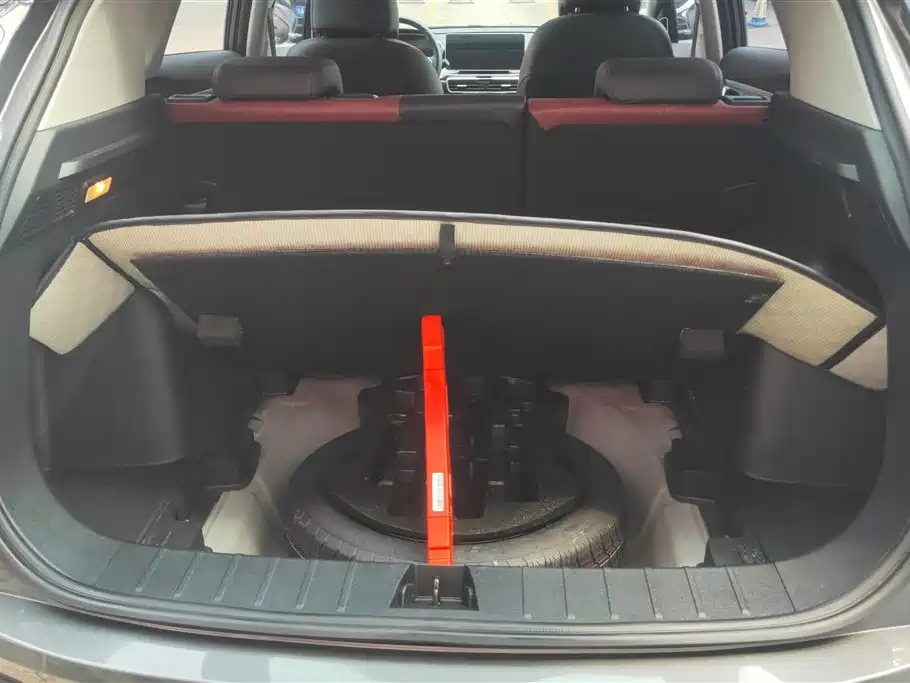 GEELY AUTOMOBILE BINYUE