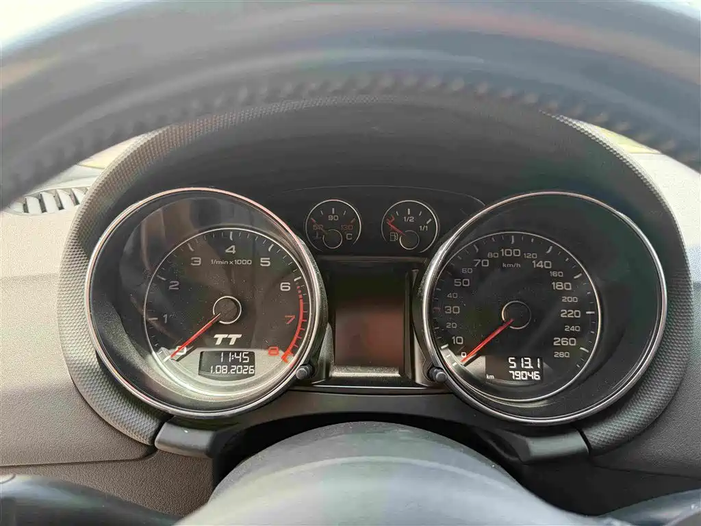 Фото 3 - Audi TT