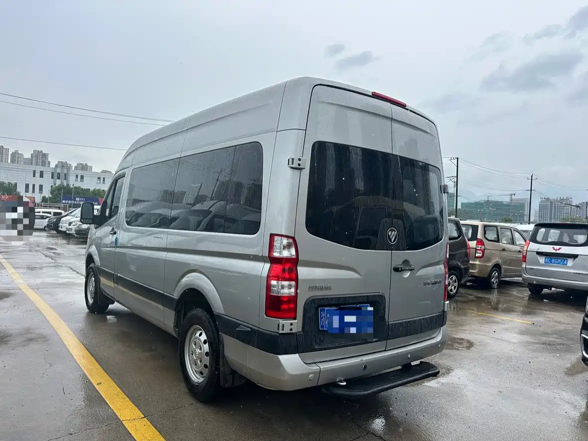 Foton Tuyano 2024 2023 2.0T Manual Lucky Elephant Long Wheelbase Medium Roof Single Rear Tire 7/9-Seater