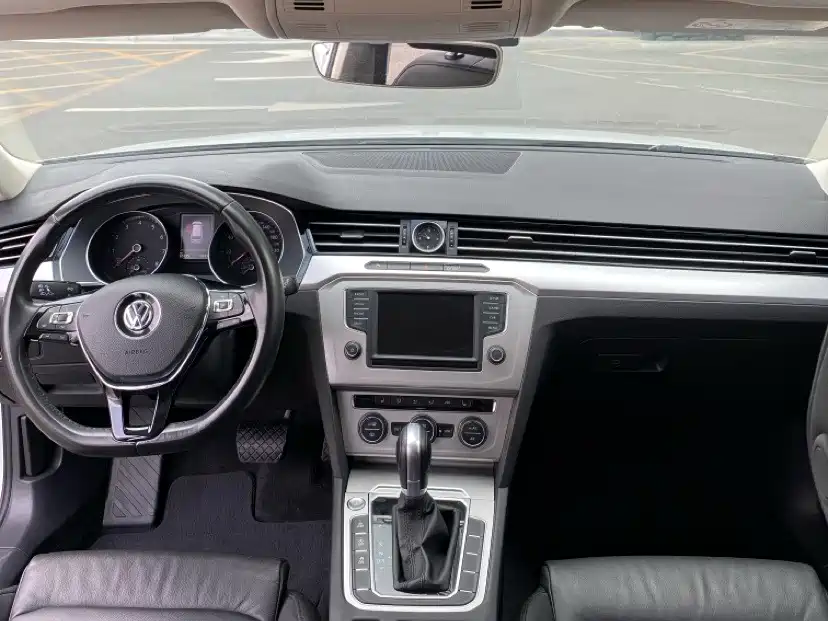Volkswagen Weilan 2017 2016 380TSI 2WD Comfort Edition