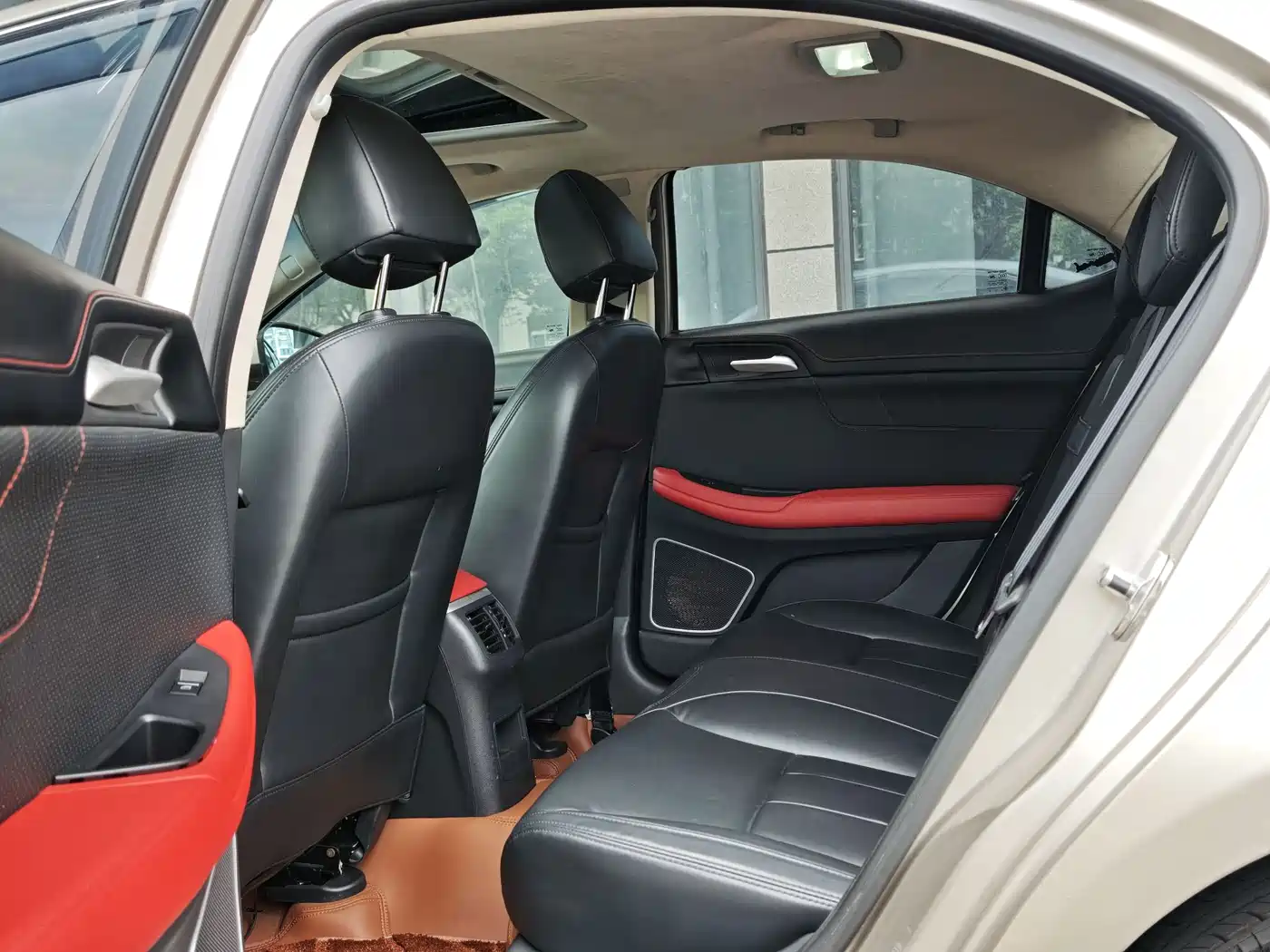 Roewe 550 2015 2014 550S 1.8L Automatic Smart Edition
