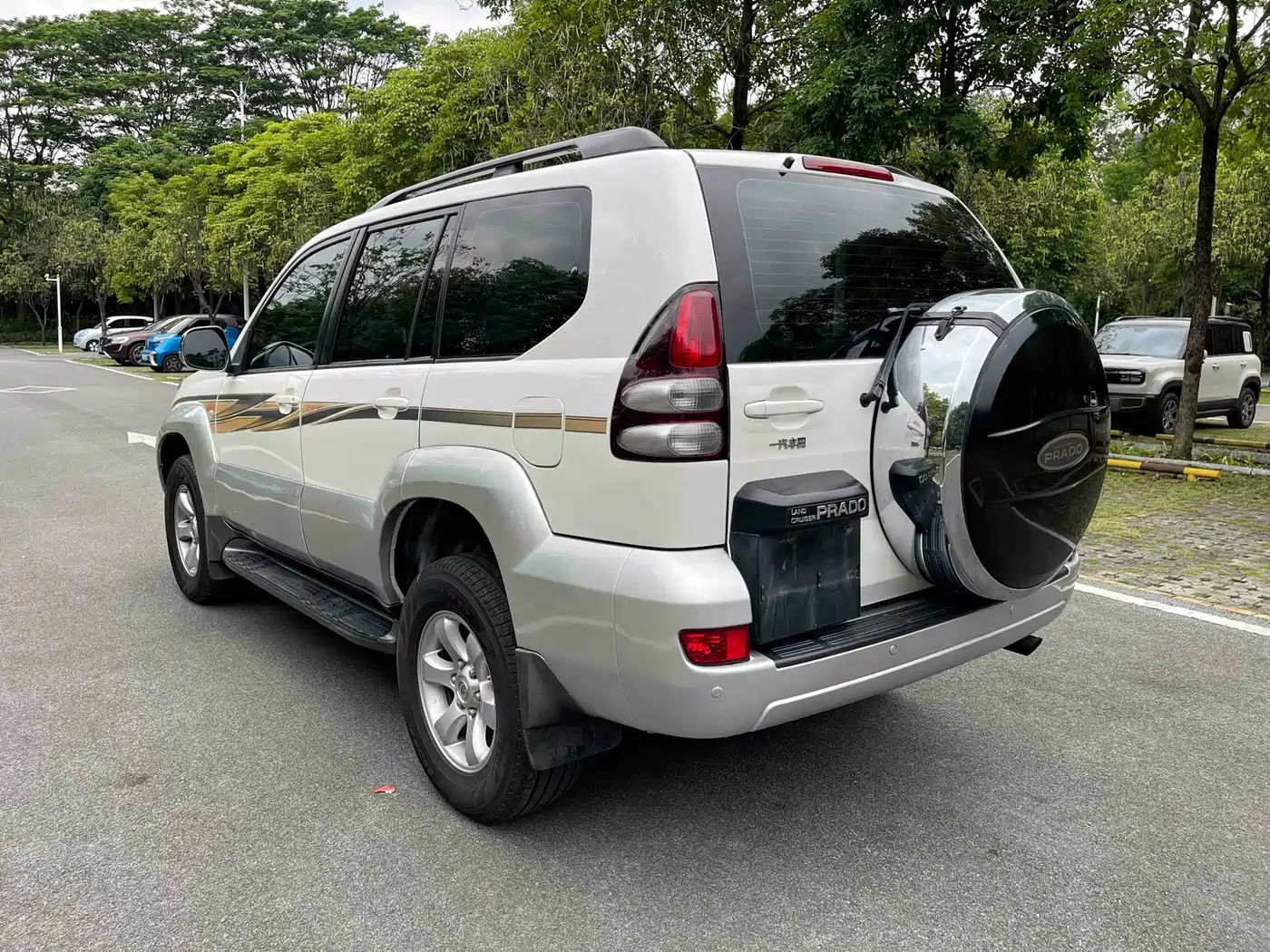 Toyota Prado 2005 Model 4.0L Automatic GX Luxury Edition фото 4