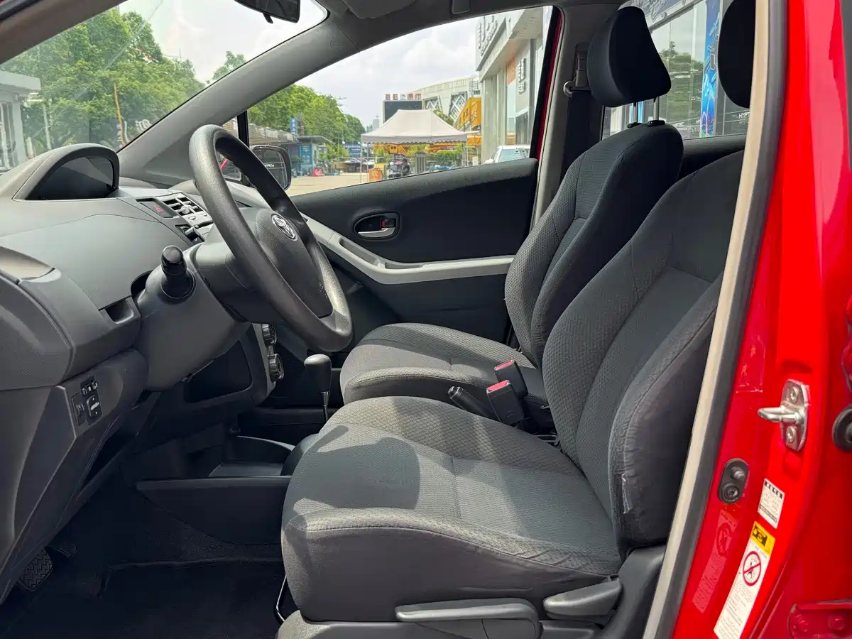 Toyota Yaris 2009 2008 1.6G Auto Deluxe Smart Edition