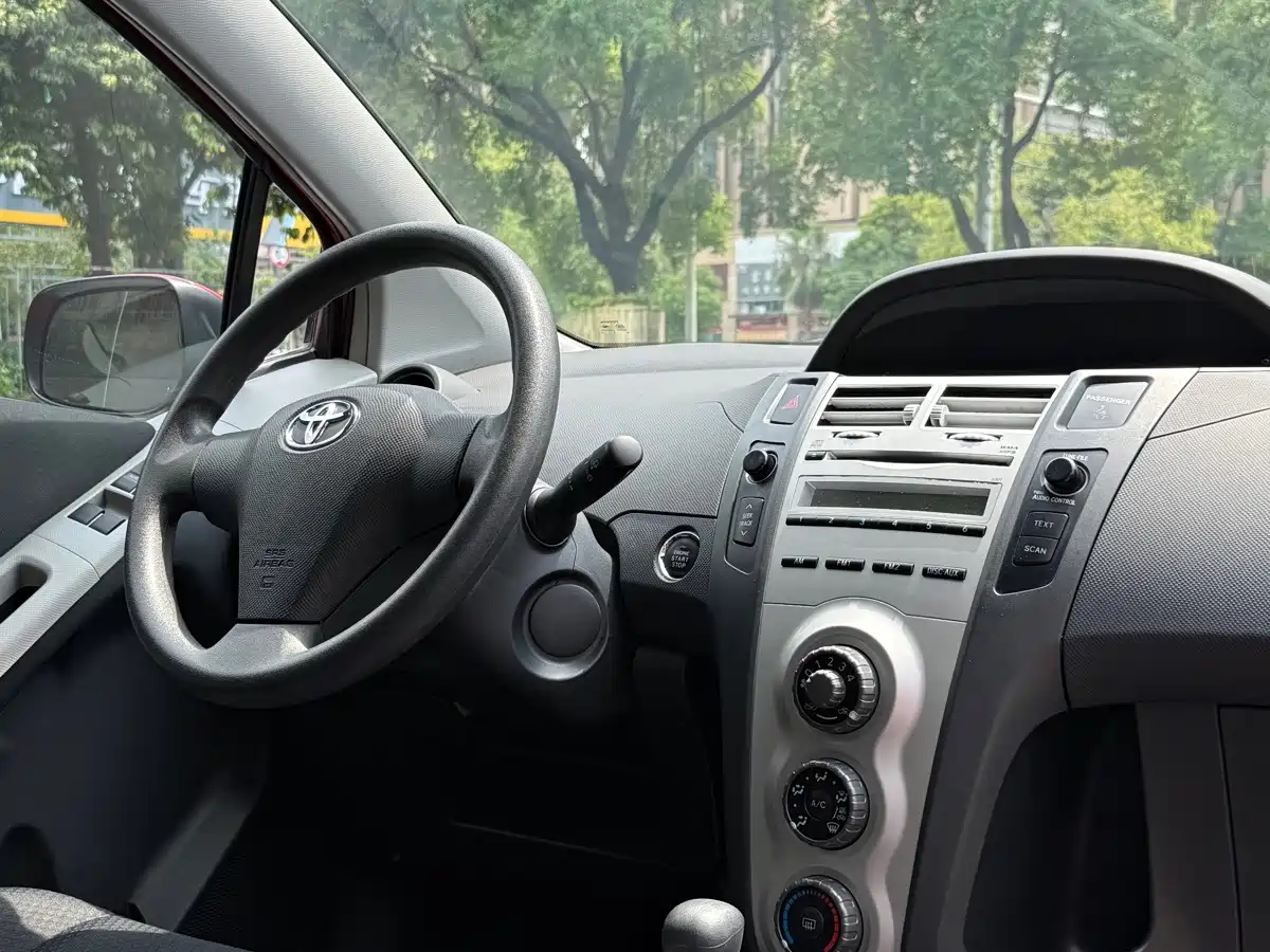 Toyota Yaris 2009 2008 1.6G Auto Deluxe Smart Edition