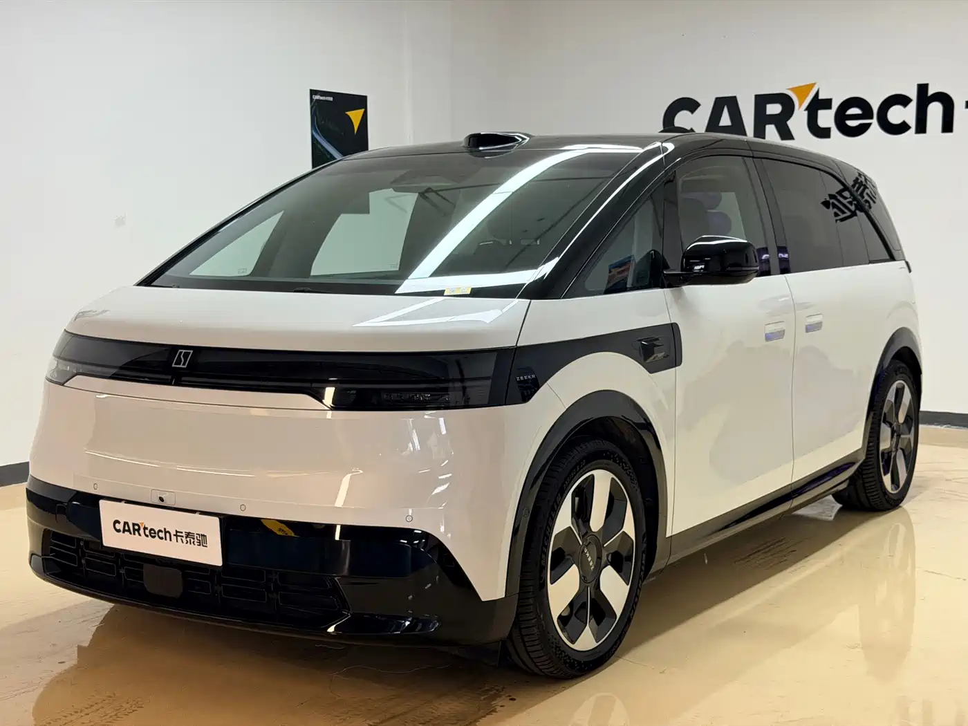 ZEEKR MIX 2025 2025 Smart Driving Edition