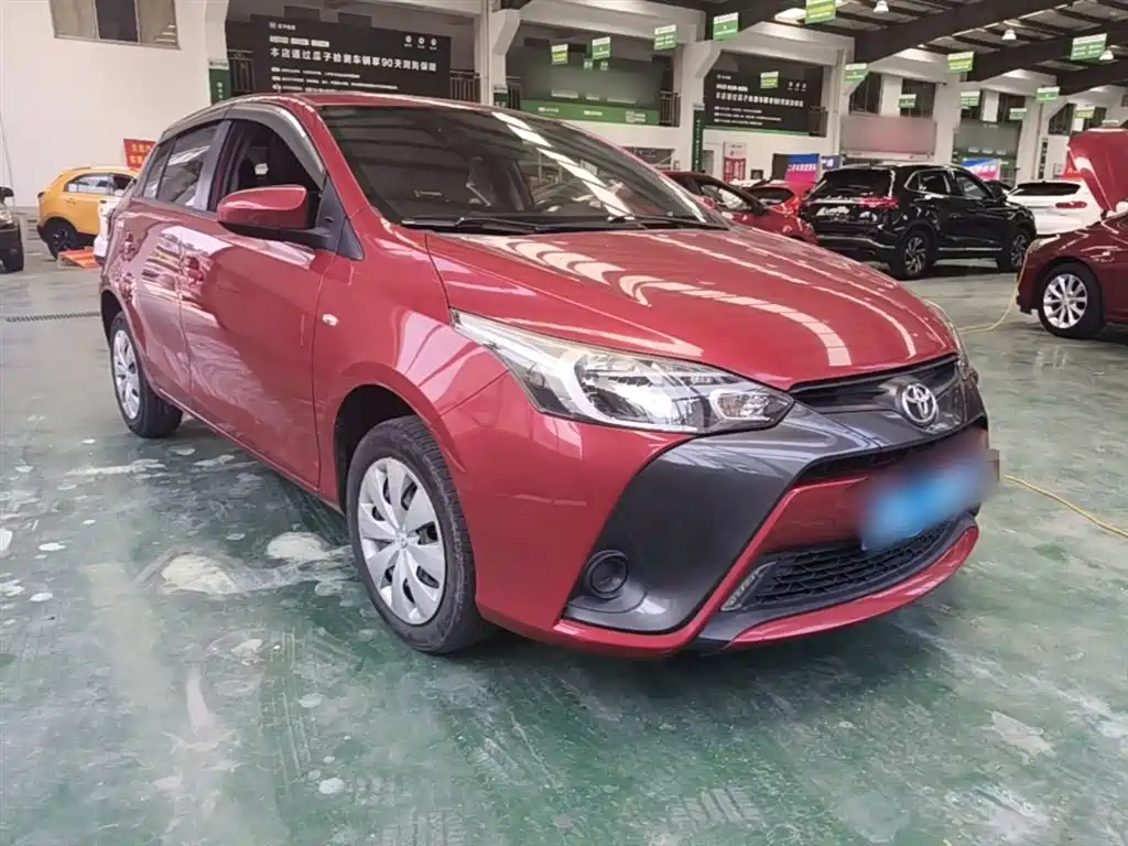 Toyota YARiS L Zhi Xuan 2016 Facelift 1.5E CVT Charming Edition фото 4