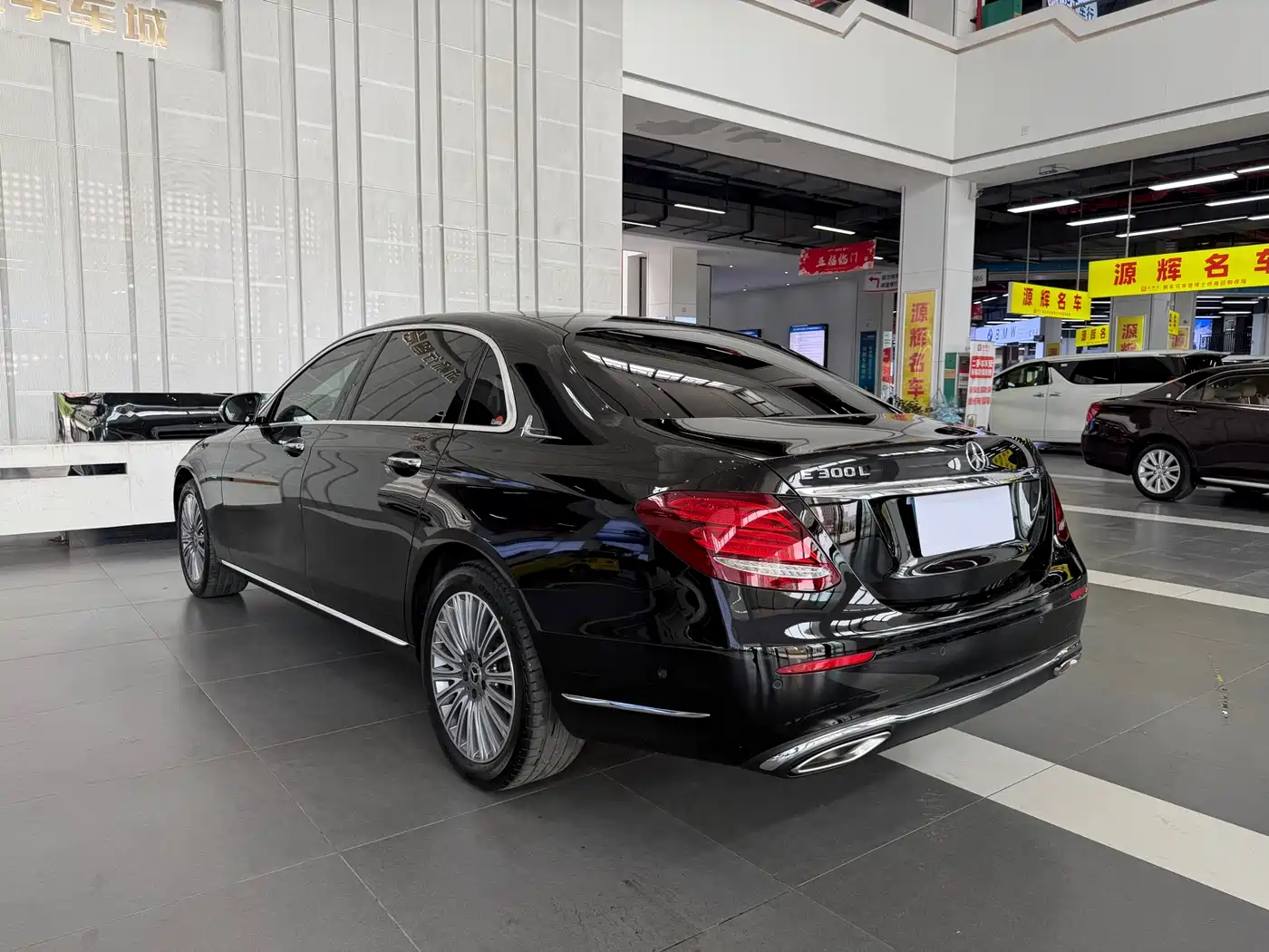 Mercedes-Benz E-Class 2020 Facelift E 300 L Exclusive фото 11
