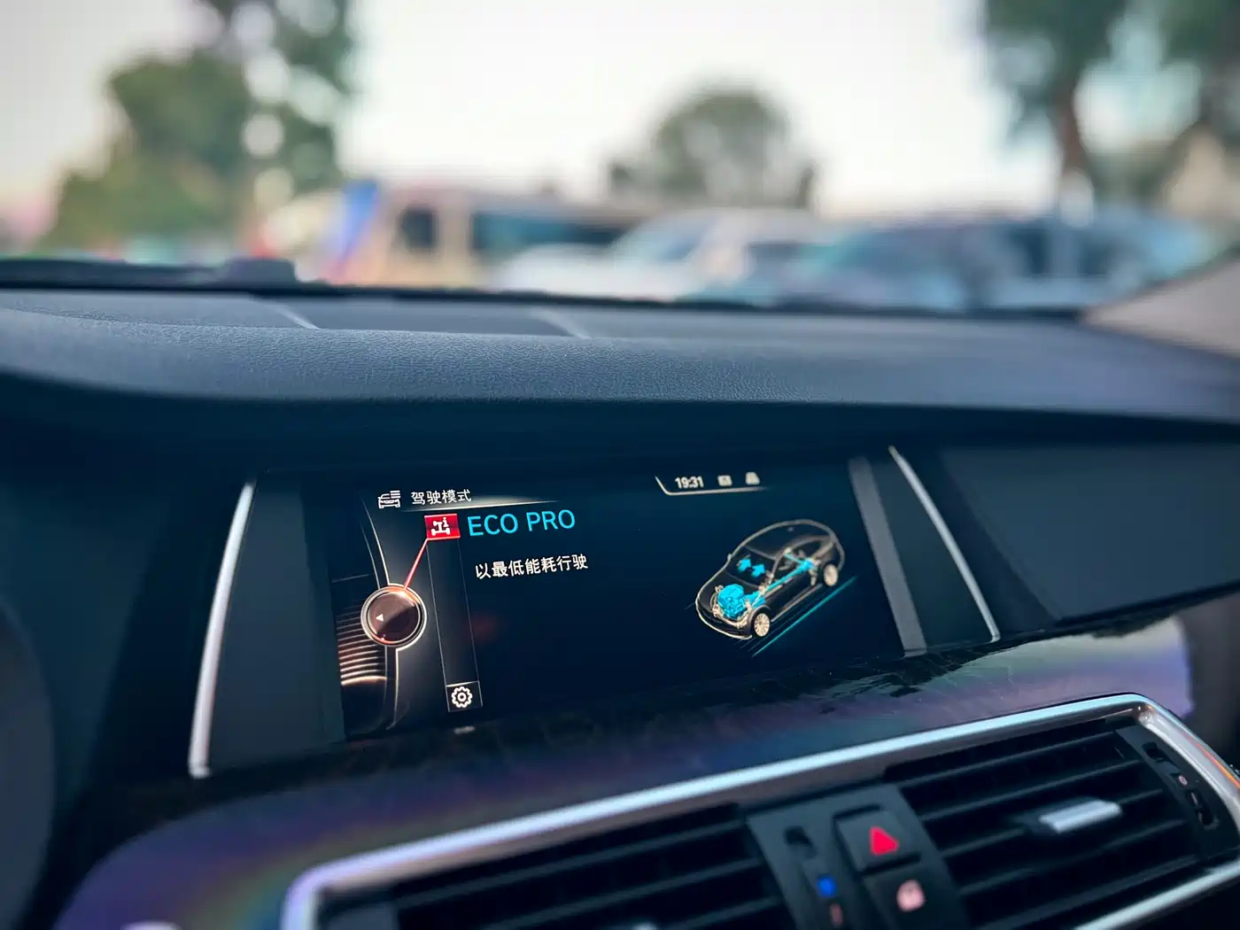 BMW 5 Series GT 2016 2015 528i Leading