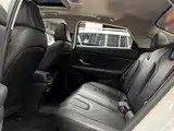 Фото 31 - Hyundai Elantra