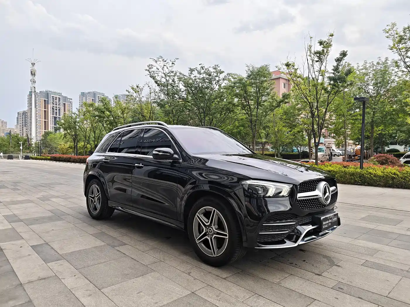 Mercedes-Benz GLE 2022 Facelift GLE 450 4MATIC Fashion фото 3