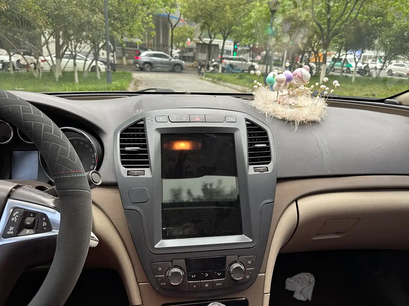 Buick Regal 2012 Model 2.0L Luxury фото 11